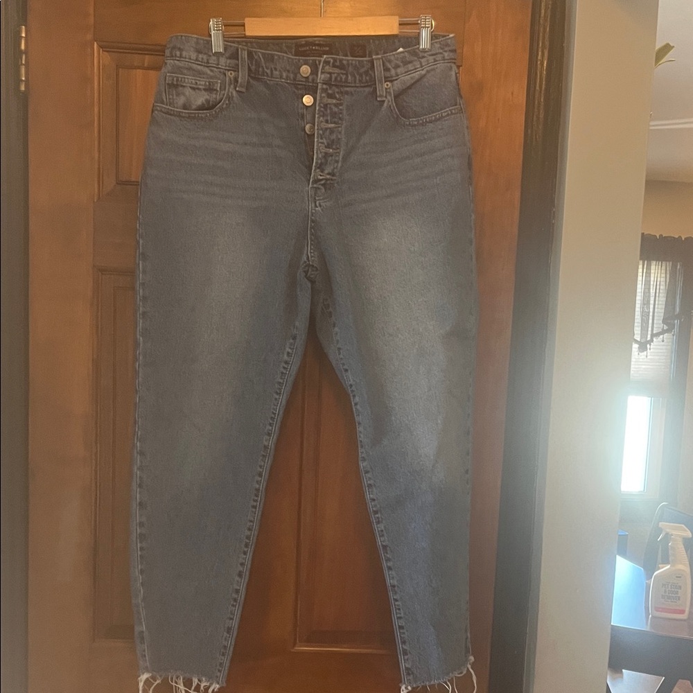 Lucky Brand Ankle Jeans with Distressed Hem